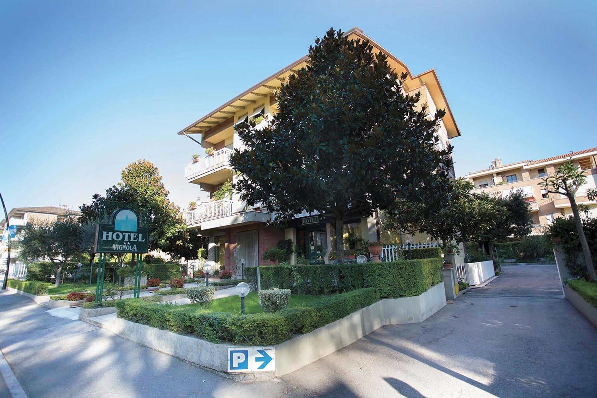 Hotel Vignola Assisi Luaran gambar